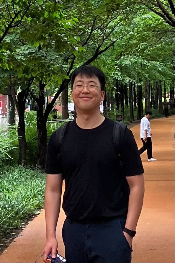 Ki Myung Brian Lee